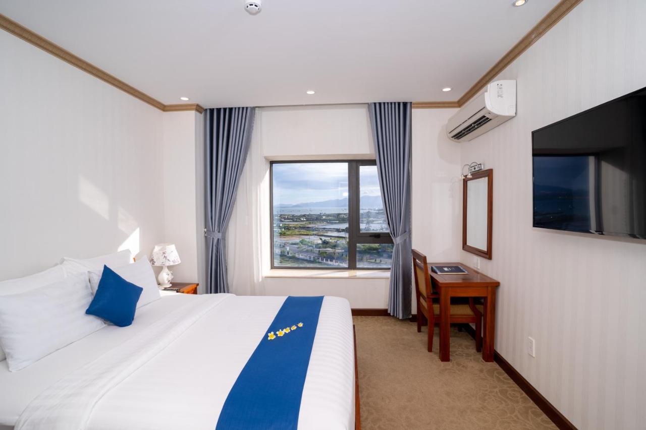 Navy Hotel Cam Ranh Exterior foto